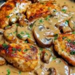 Creamy Mushroom Chicken Skillet