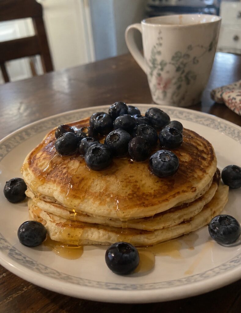 Blueberry Pancakes with Maple Syrup